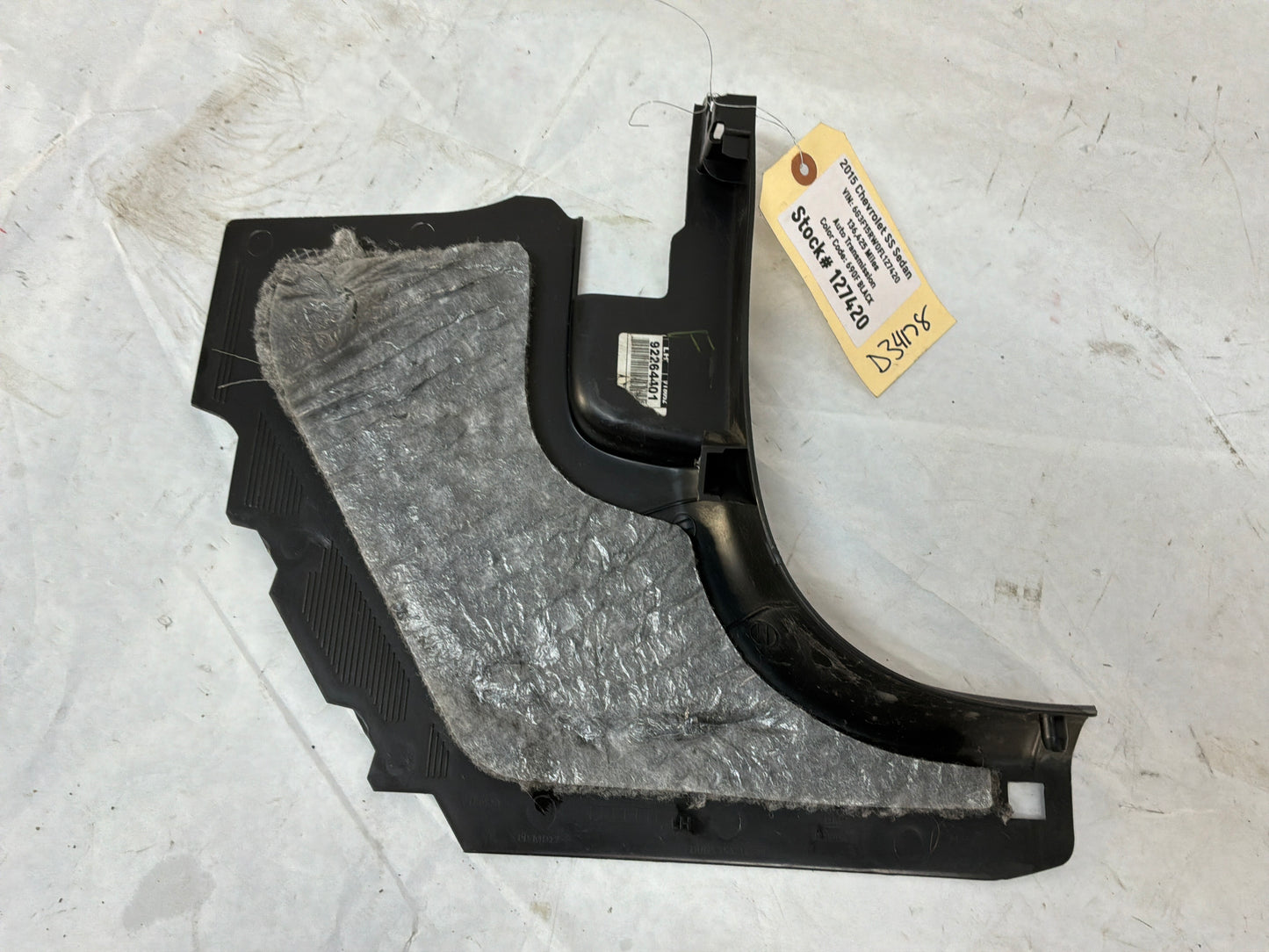 2016 Chevy SS Sedan LH Driver Front Interior Kick Panel Trim Sill OEM - Day's Parts Yard