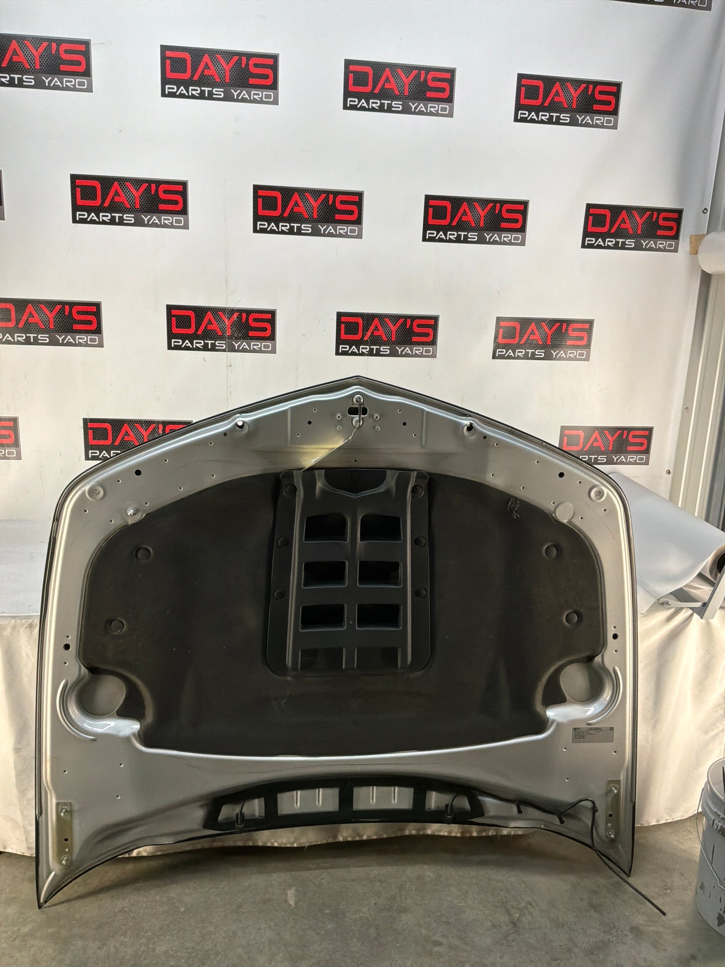 2015 Chevrolet Camaro SS 1LE Hood w/ Scoop Vent Insert Black OEM