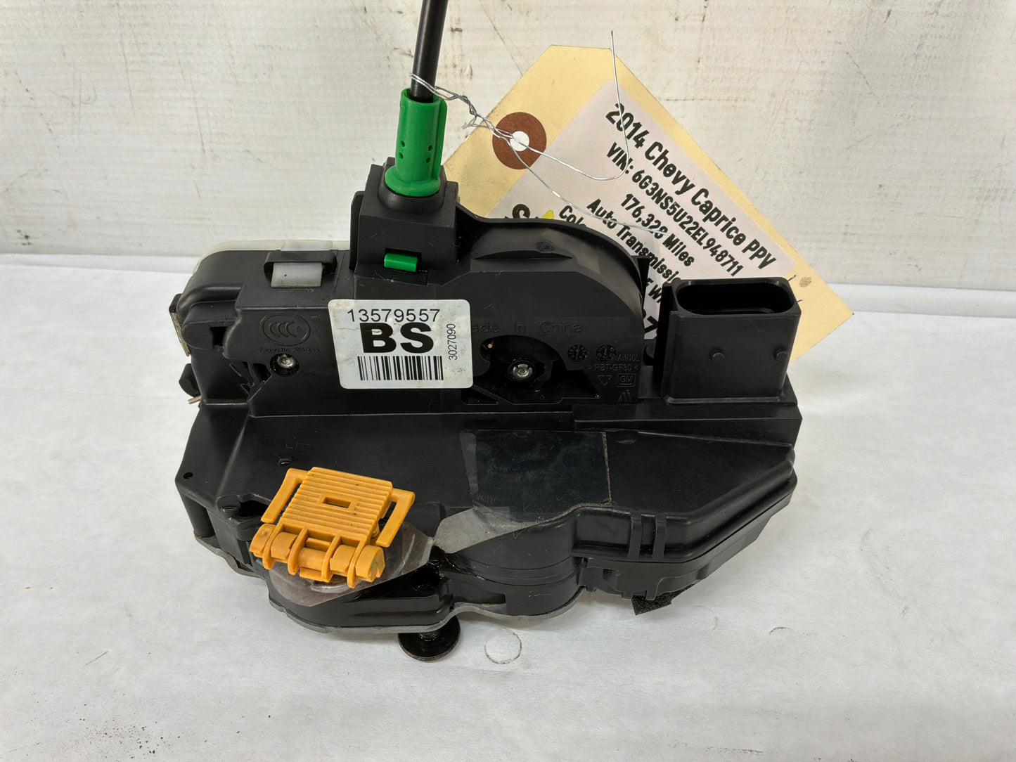 Lh rear door actuator - Day's Parts Yard
