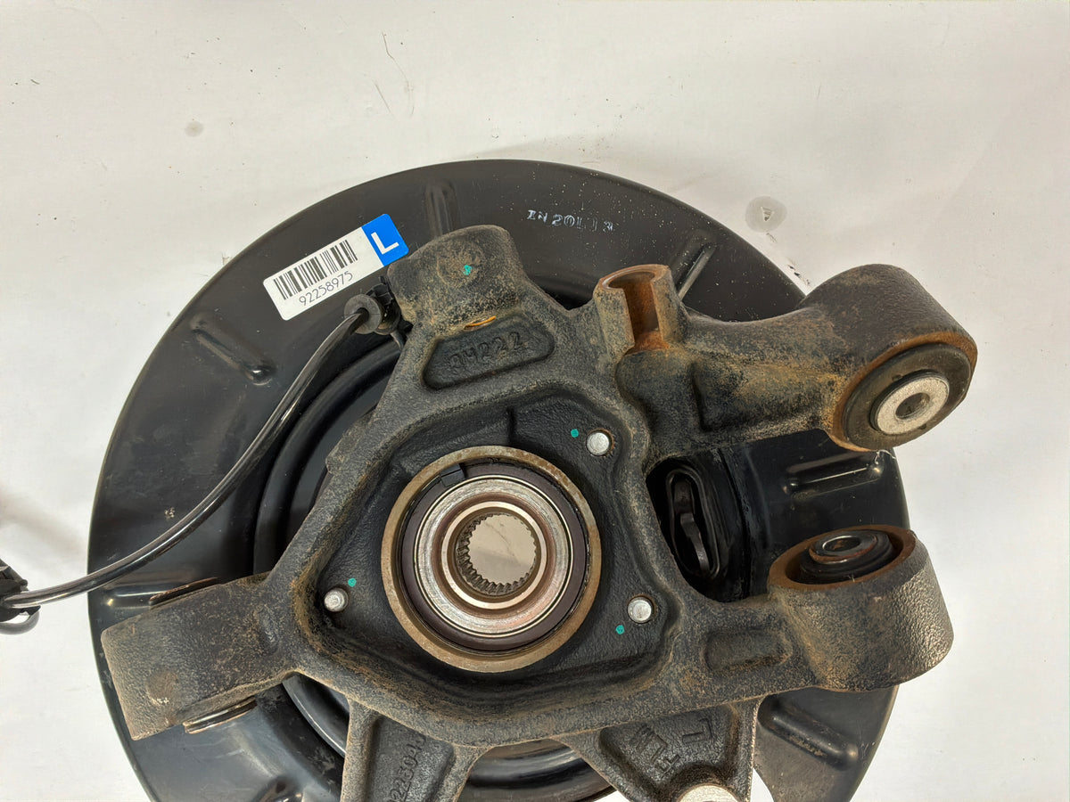 2014 Chevy SS Sedan LH Driver Rear Suspension Spindle Knuckle Hub Assembly OEM