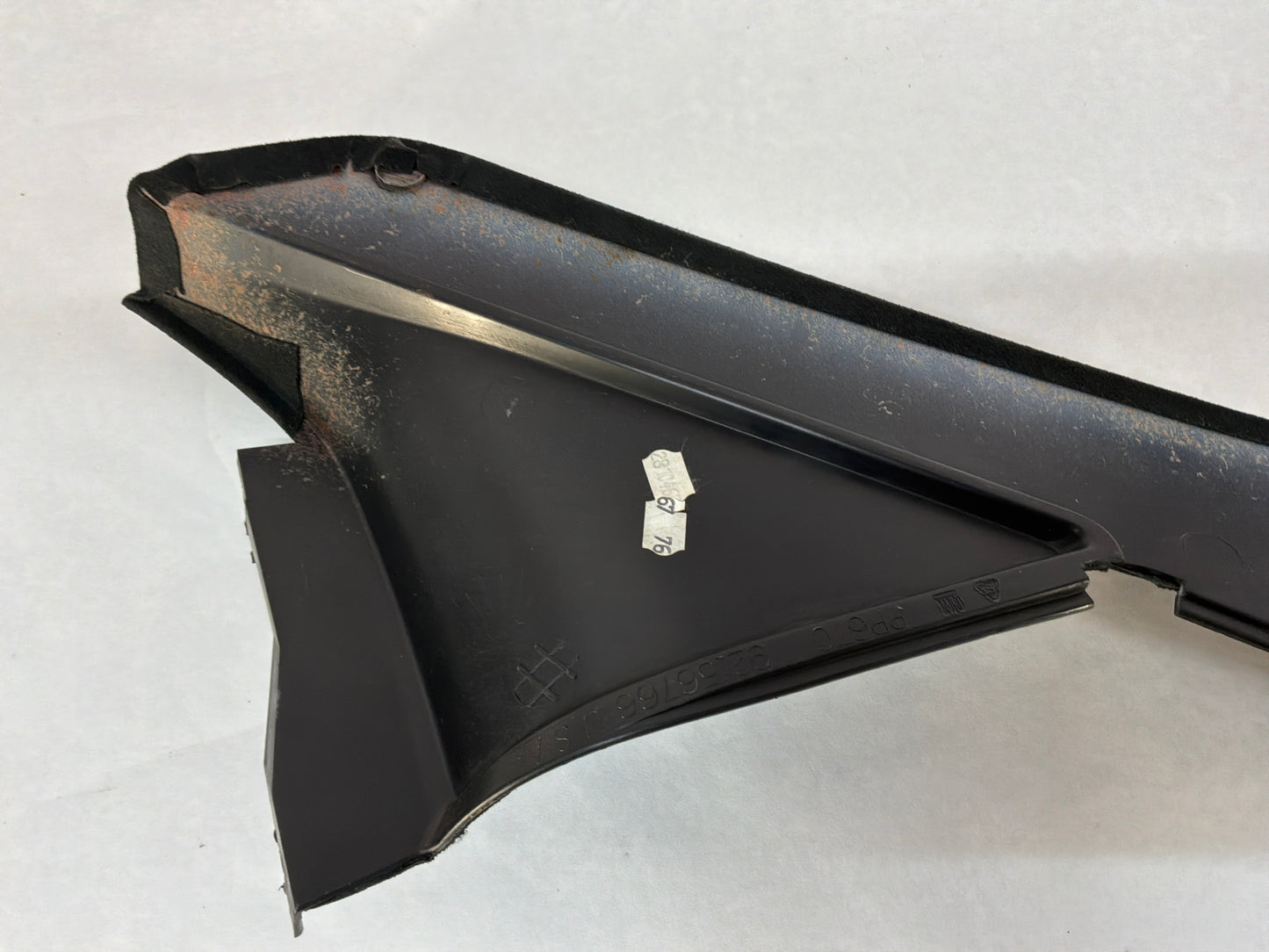 2005 Pontiac GTO RH & LH Console Interior Black Suede Trim Panels OEM