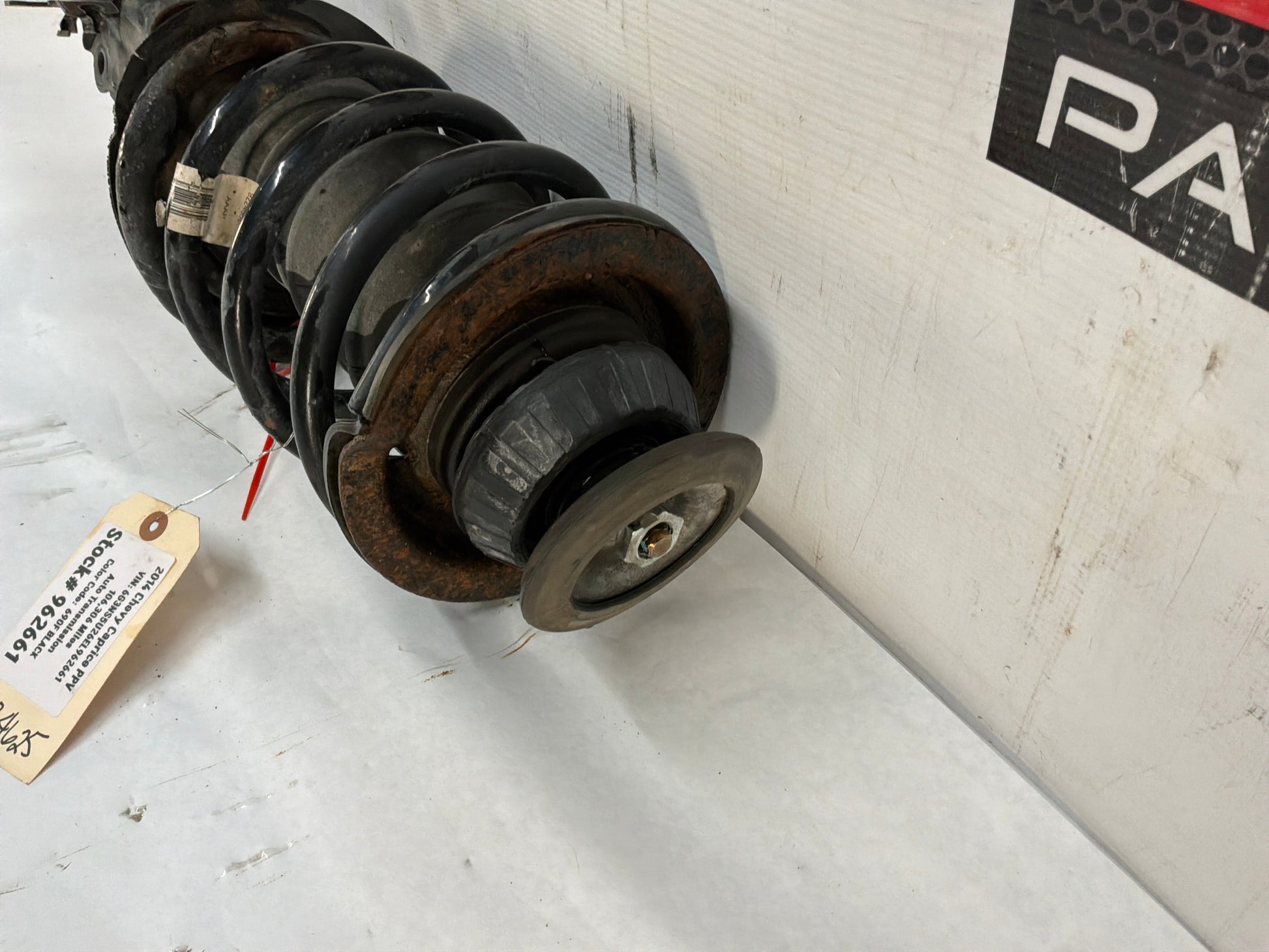 Rh front strut - Day's Parts Yard