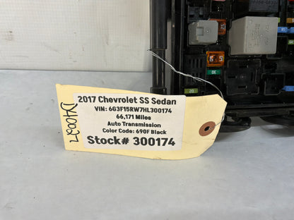 2017 Chevy SS Sedan Engine Bay Fuse Relay Wiring Wire Harness Junction Box Block OEM