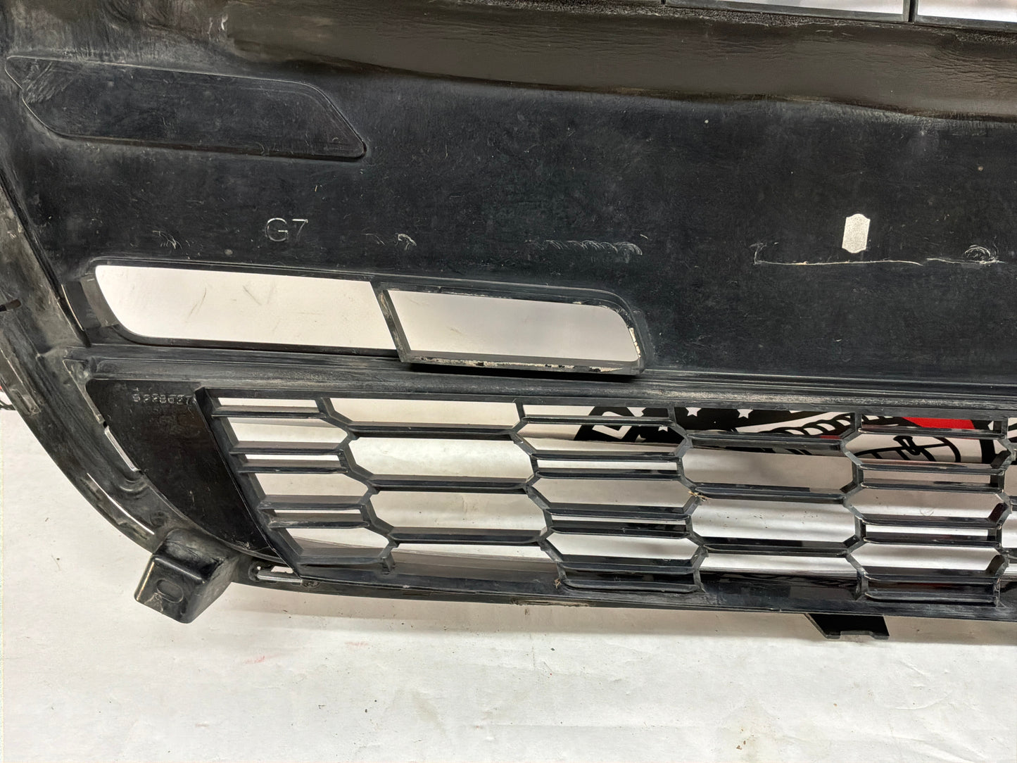 2017 Chevy SS Sedan Front Bumper Lower Grille OEM