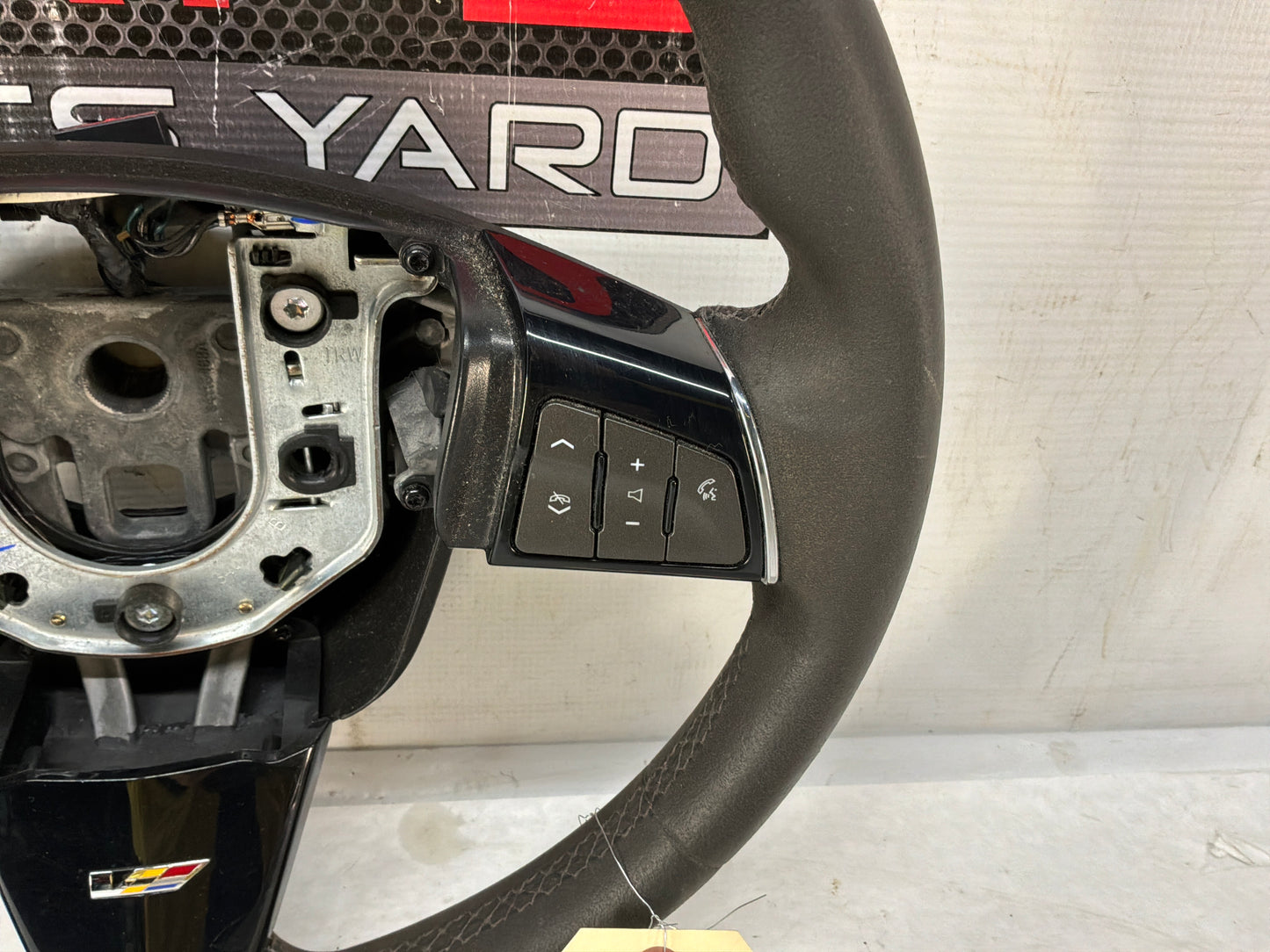 Steering wheel - Day's Parts Yard