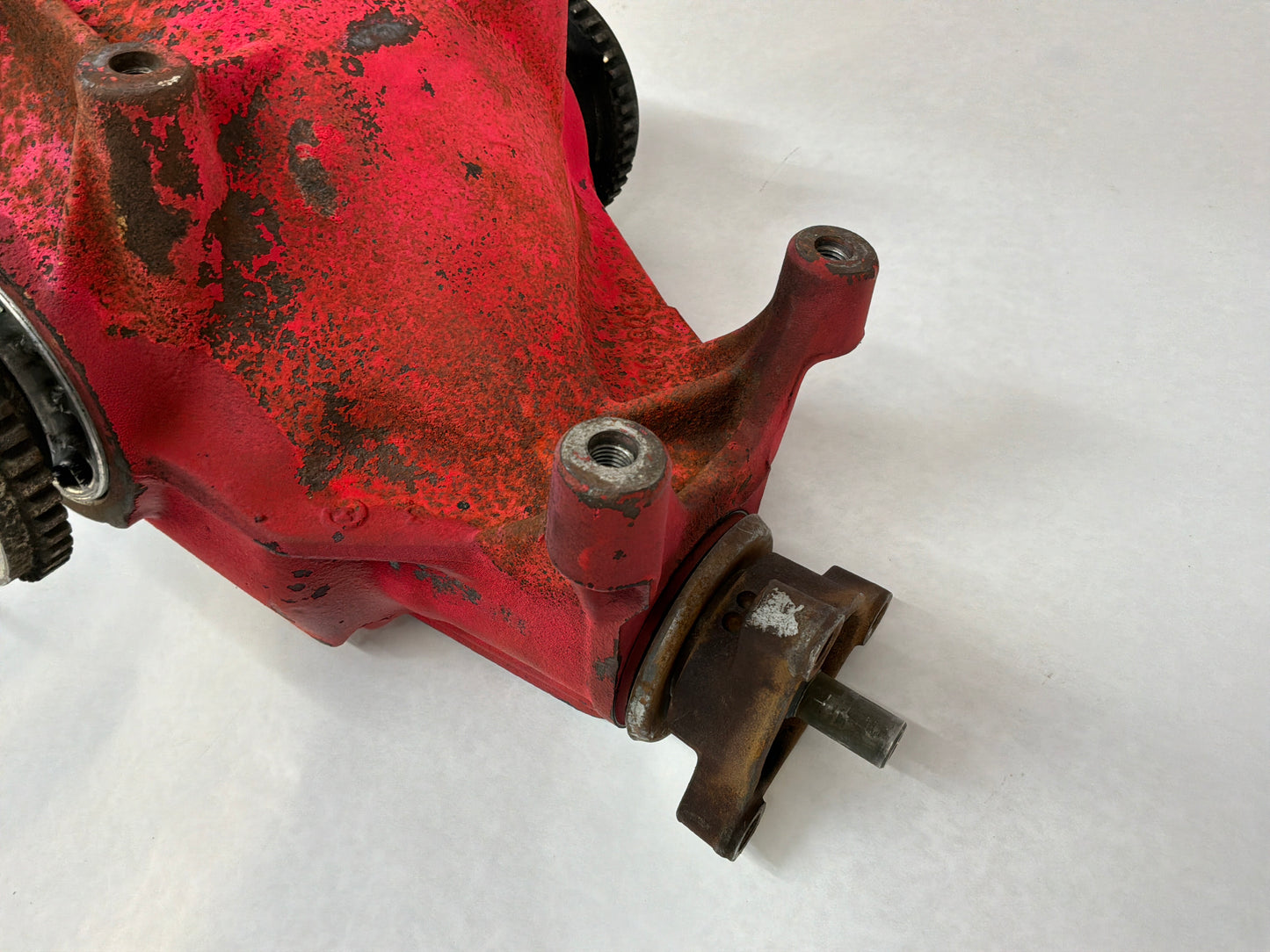 2004 Pontiac GTO Rear End Rearend Carrier Axle Differential 3.46 LSD OEM