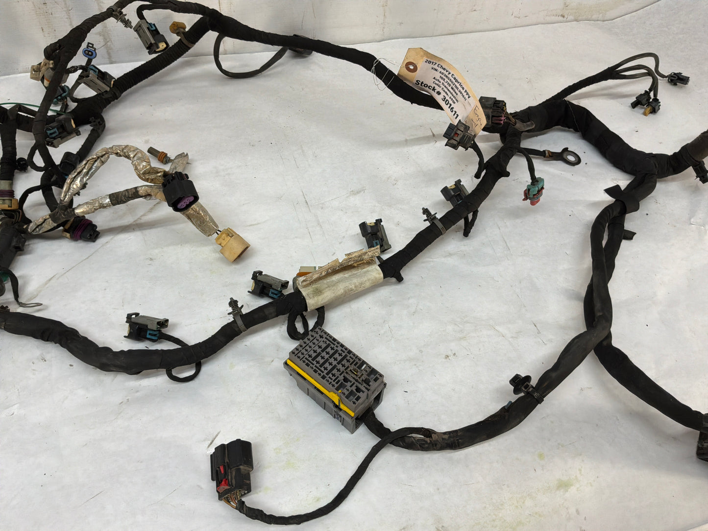 2017 Chevy Caprice PPV Engine Motor Automatic Transmission Wire Wiring Harness OEM - Day's Parts Yard
