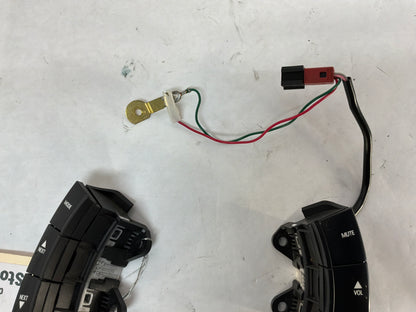 2005 Pontiac GTO Steering Wheel Radio Control Buttons Switches OEM