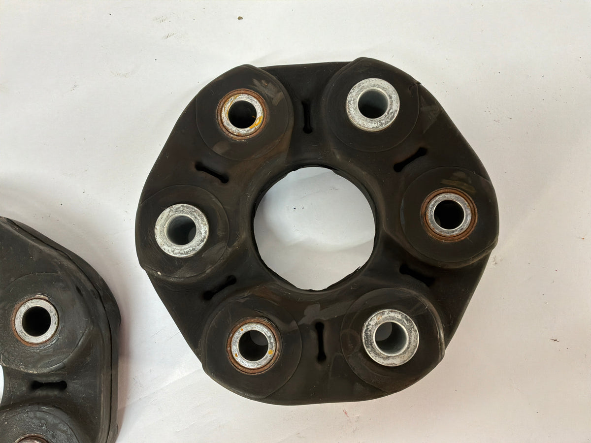 2021 Chevy Camaro SS Driveshaft Drive Shaft Couplers Isolators OEM