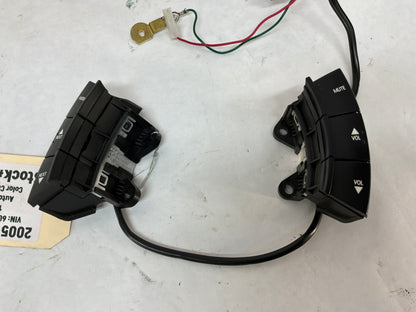 2005 Pontiac GTO Steering Wheel Radio Control Buttons Switches OEM