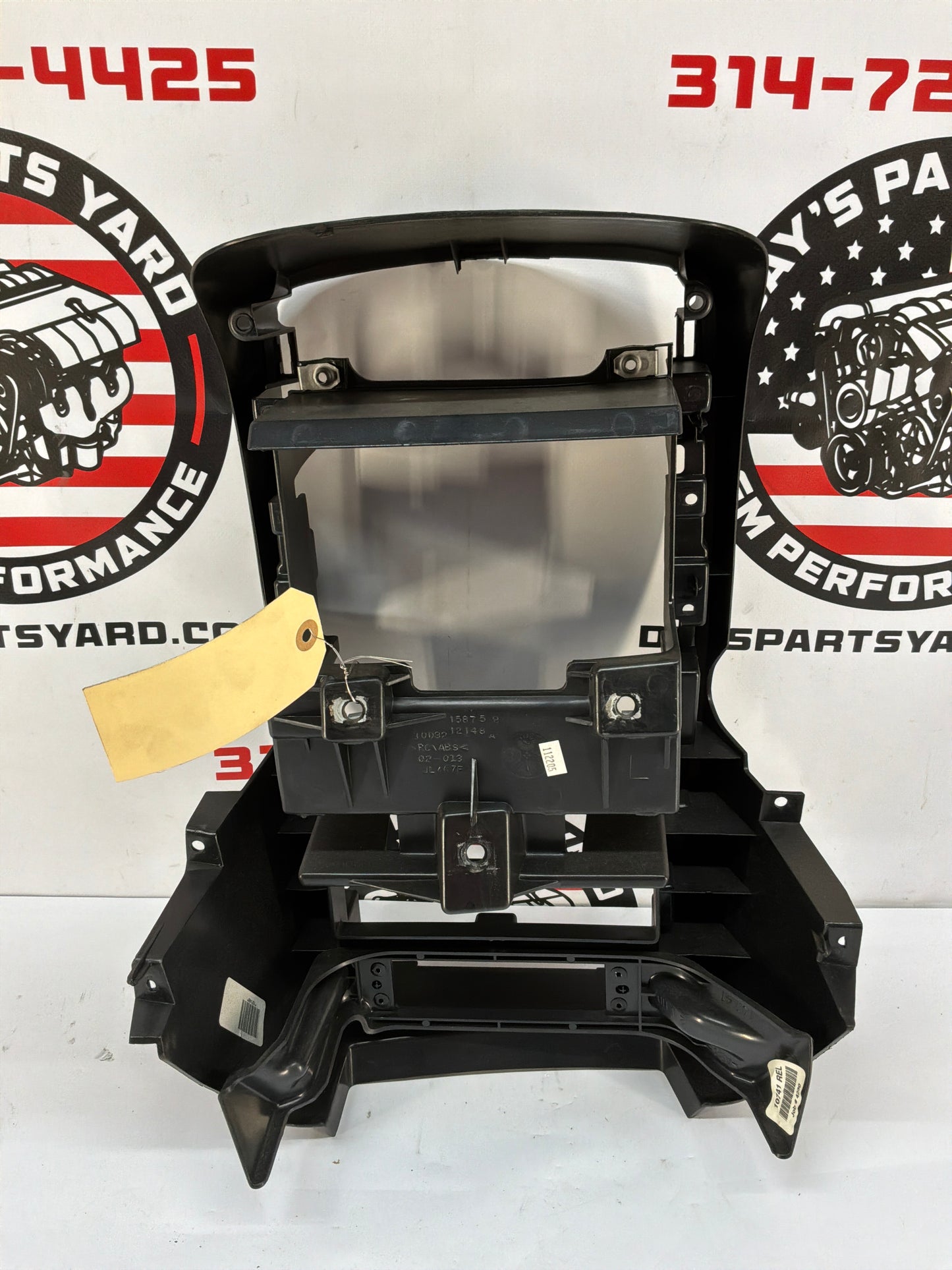 2006 Cadillac CTS-V Center Dash Radio Bezel Trim OEM