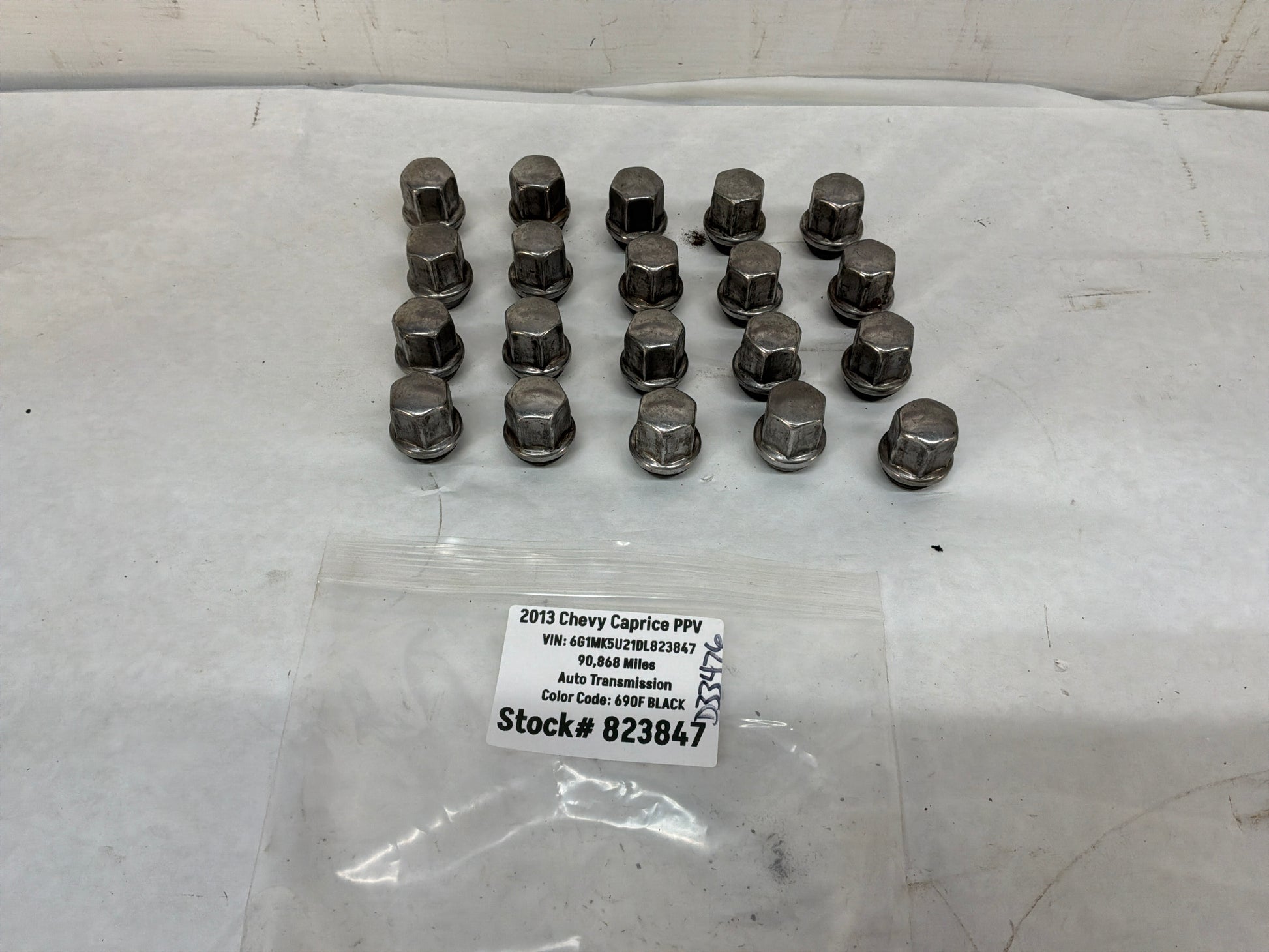 Lug nuts - Day's Parts Yard