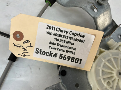 Rh front window reg - Day's Parts Yard