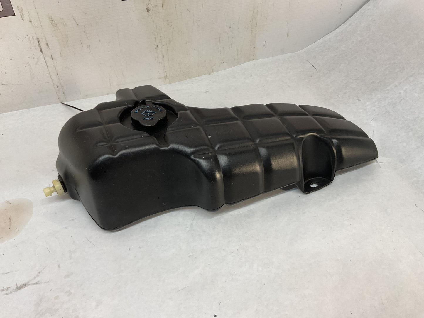 1999 Chevy C5 Corvette Windshield Washer Fluid Reservoir Tank Bottle OEM