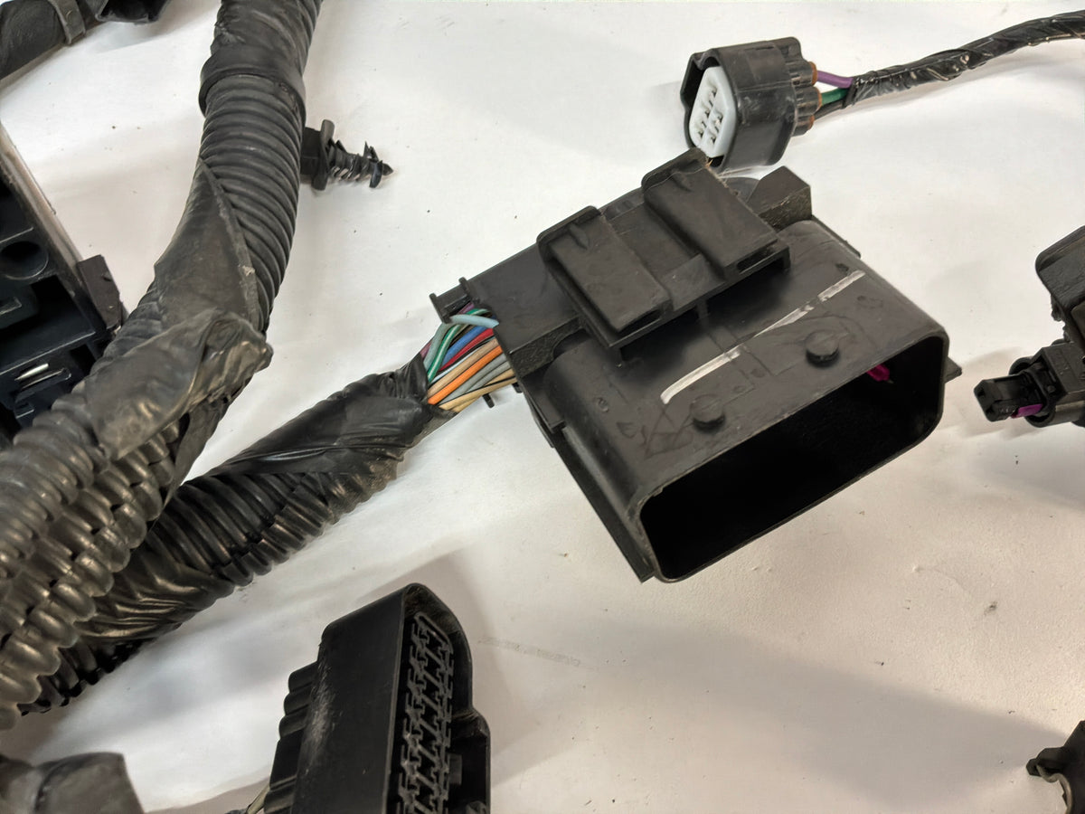 2013 Chevy Camaro ZL1 Engine Bay Head Lamp Light Firewall Wire Wiring Harness OEM