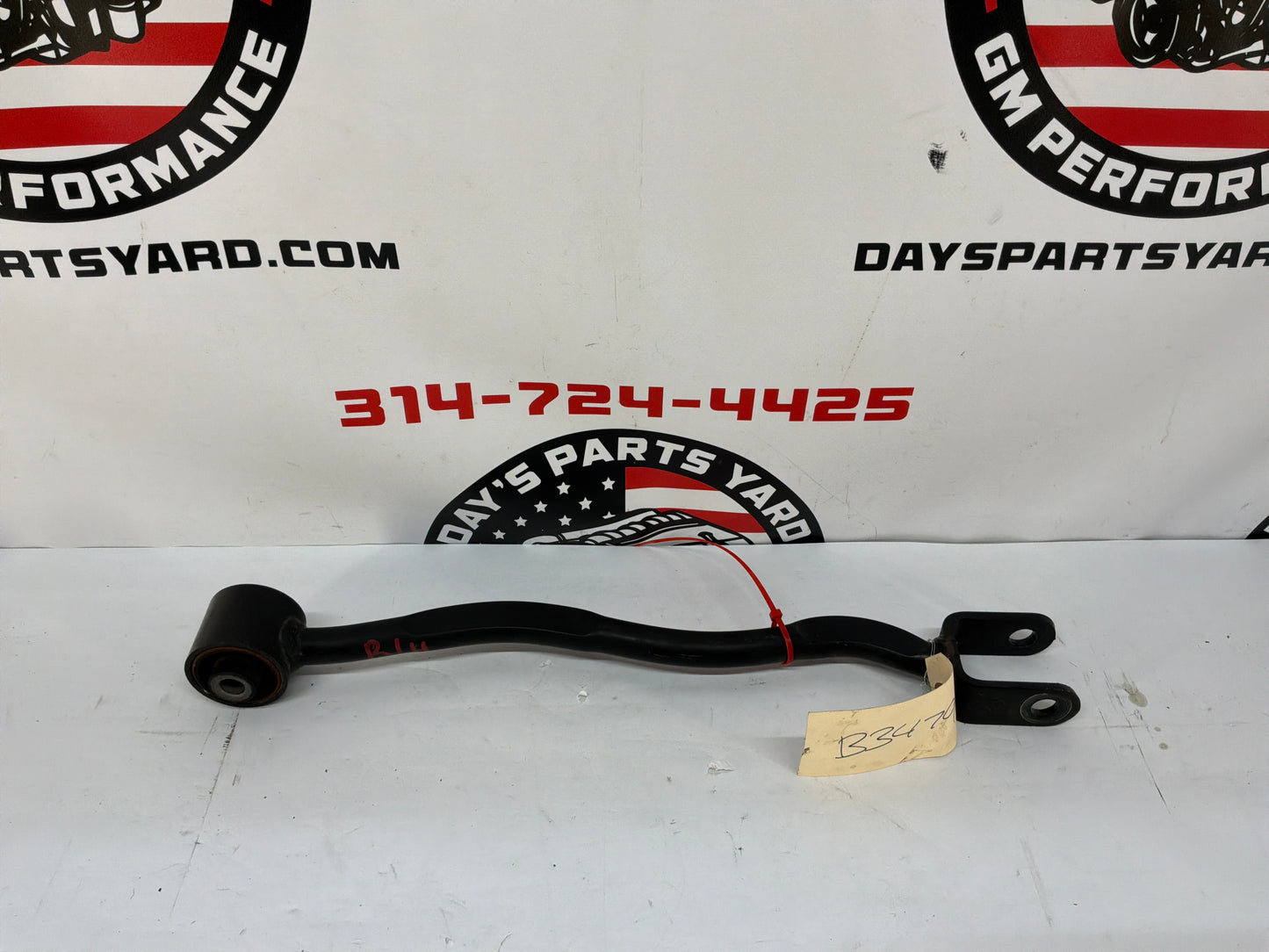 2014 Cadillac CTS-V Sedan RH Passenger Rear Suspension Lower Control Trailing Arm OEM