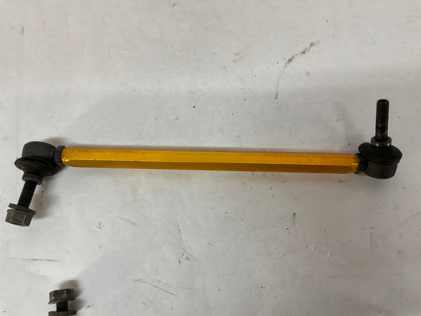 2017 Chevrolet SS Sedan Aftermarket WHITELINE Front Sway Bars Link