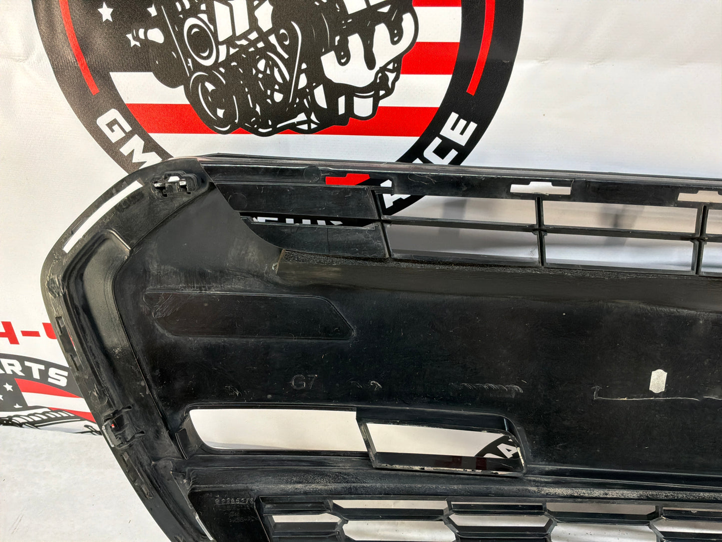 2017 Chevy SS Sedan Front Bumper Lower Grille OEM