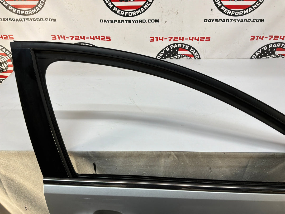 2017 Chevrolet SS Sedan RH Passenger Front Exterior Door Silver OEM