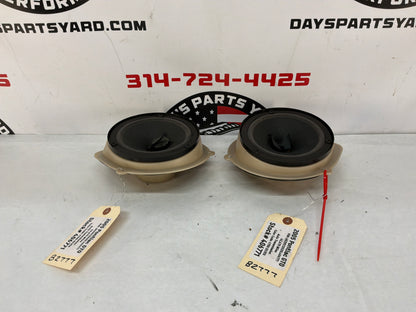 2005 Pontiac GTO RH & LH Front Door Speakers OEM