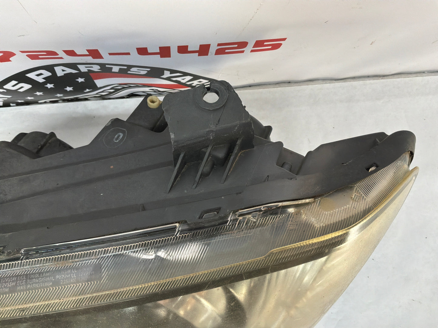 2008 Pontiac G8 Base LH Driver Headlights Head Light Lamps OEM