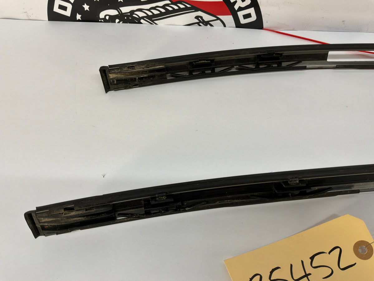 2017 Chevy SS Sedan Roof Top Trim Finish Panel Moldings RH & LH OEM