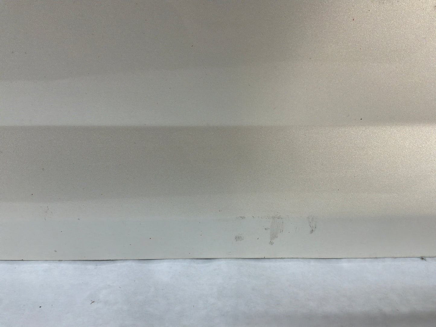 2012 Chevy Avalanche  Tailgate Tail Gate OEM