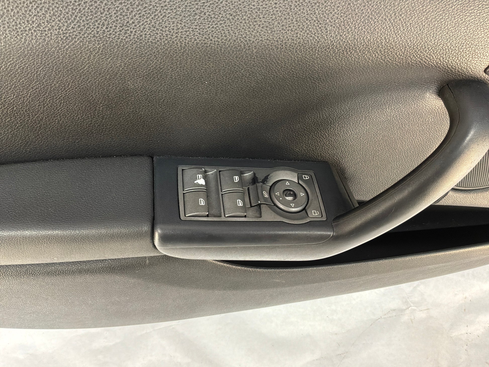 Door panel - Day's Parts Yard
