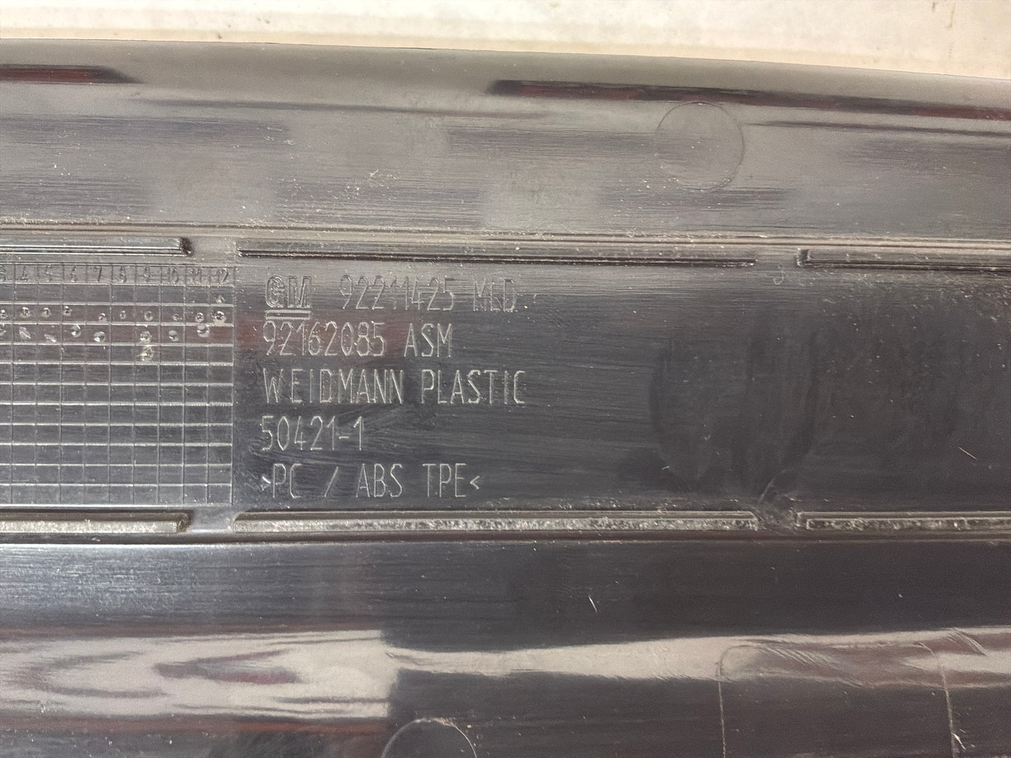 2008 Pontiac G8 GT LH Driver Rear Door Sill Kick Panel Scuff Plate OEM