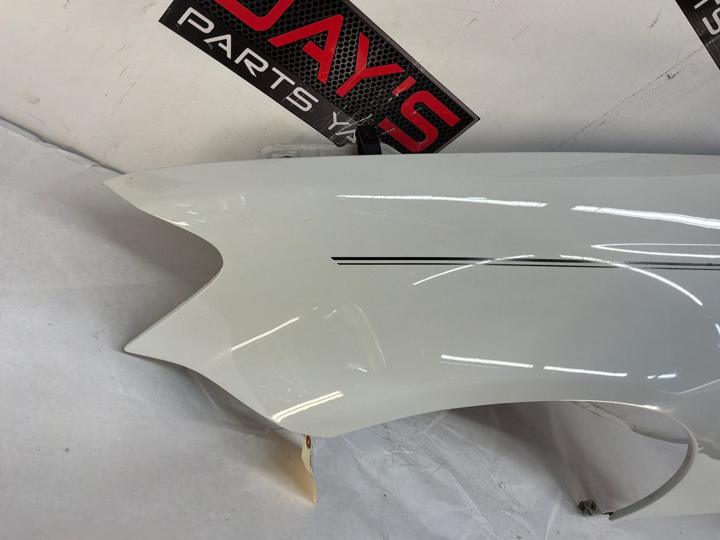 2008 Pontiac G8 GT  LH Driver Front Fender White OEM