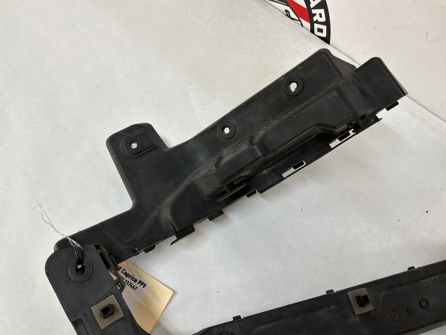 2016 Chevy Caprice PPV RH & LH Rear Bumper Guide Brackets Mounts OEM