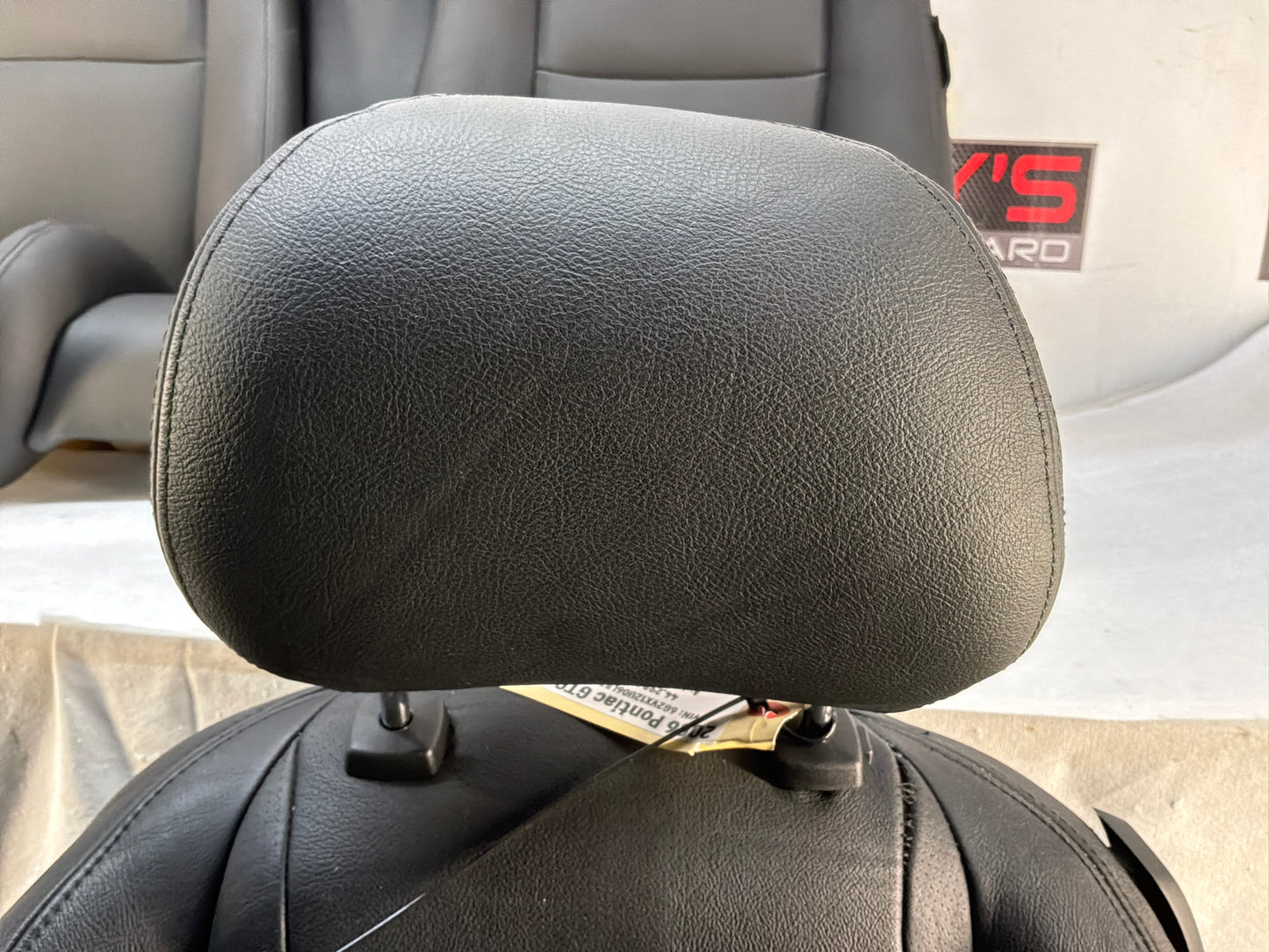 2006 Pontiac GTO Seats Fronts and Rears Black Leather OEM