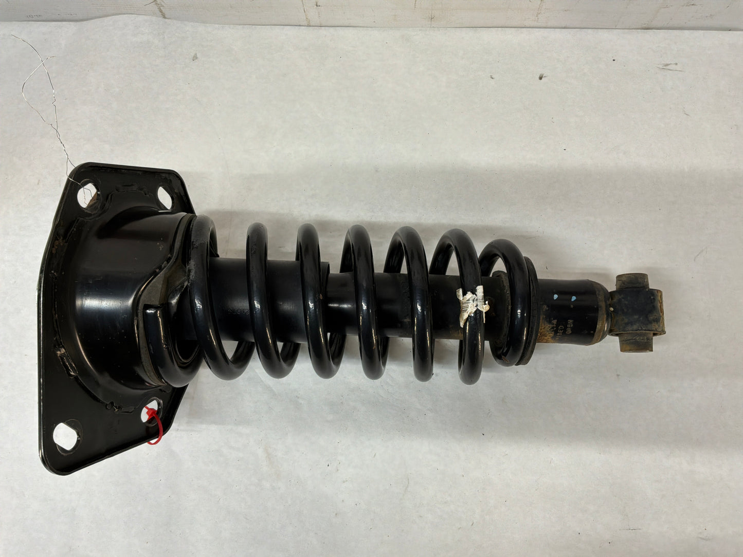 Rear strut - Day's Parts Yard