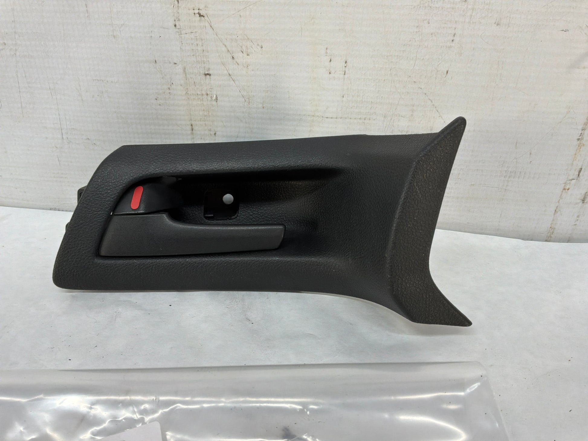 Lh front door handle - Day's Parts Yard