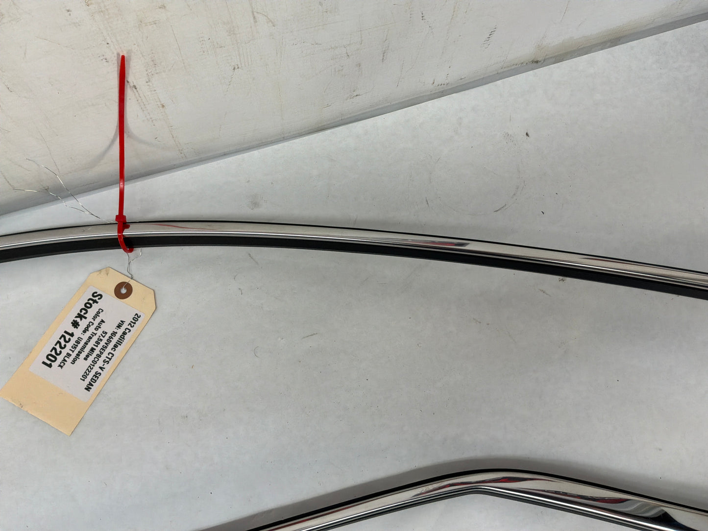 Roof top trim - Day's Parts Yard