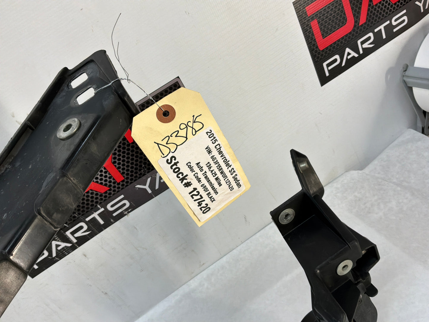 Radiator core support - Day's Parts Yard