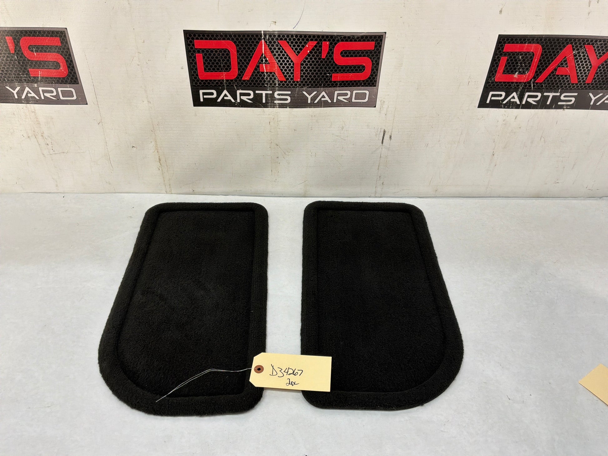 Rear floor mats - Day's Parts Yard