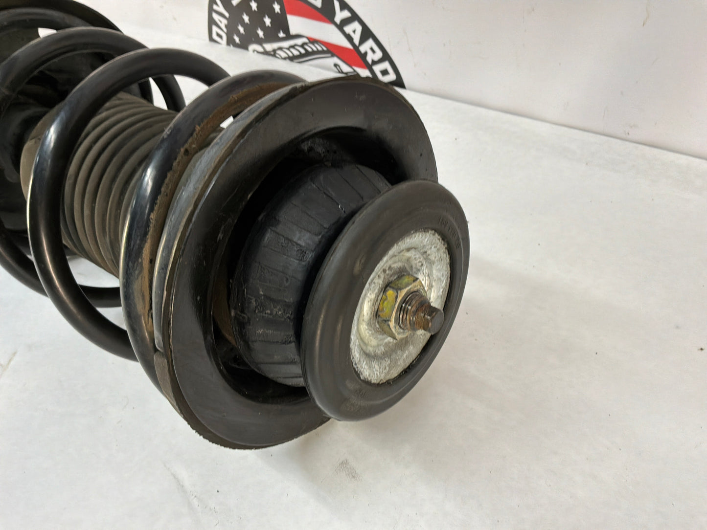 2005 Pontiac GTO RH Passenger Front Strut Assembly OEM