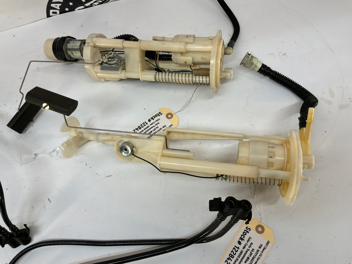 2007 Chevy C6 Corvette RH & LH Fuel Pump Level Sensor Sending Units OEM