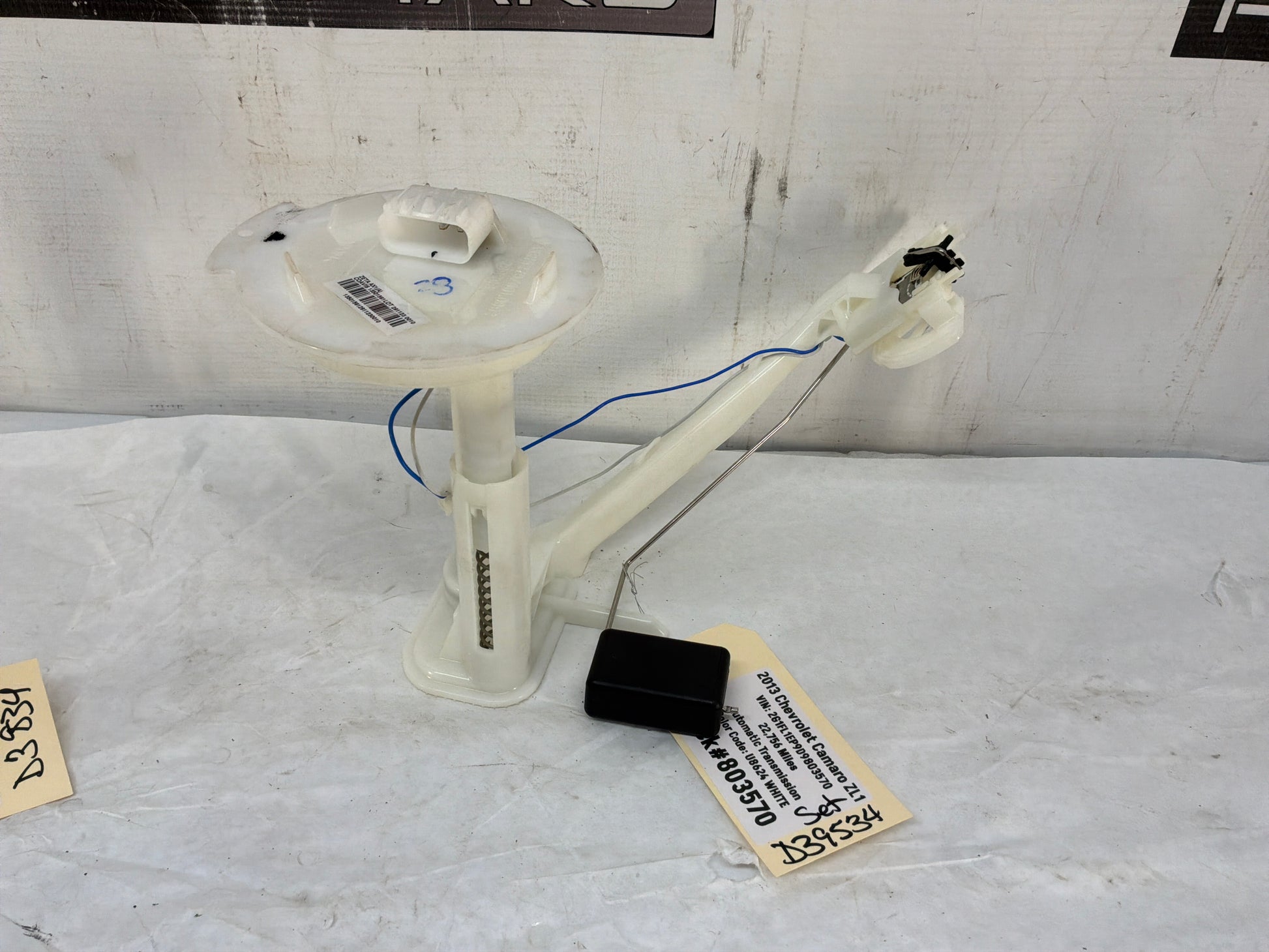 2013 Chevy Camaro ZL1 Gas Fuel Pump Level Sending Unit Assembly OEM - Day's Parts Yard