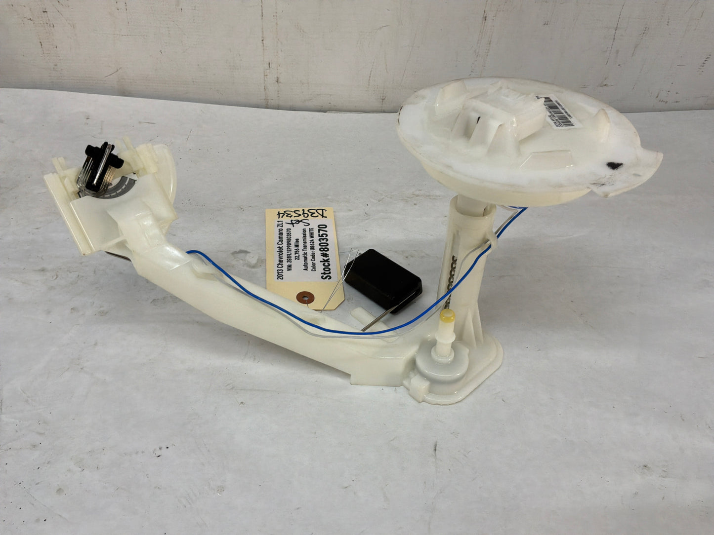 2013 Chevy Camaro ZL1 Gas Fuel Pump Level Sending Unit Assembly OEM - Day's Parts Yard