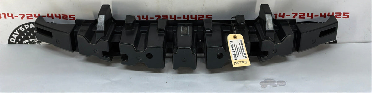 Front impact plastic - Day's Parts Yard