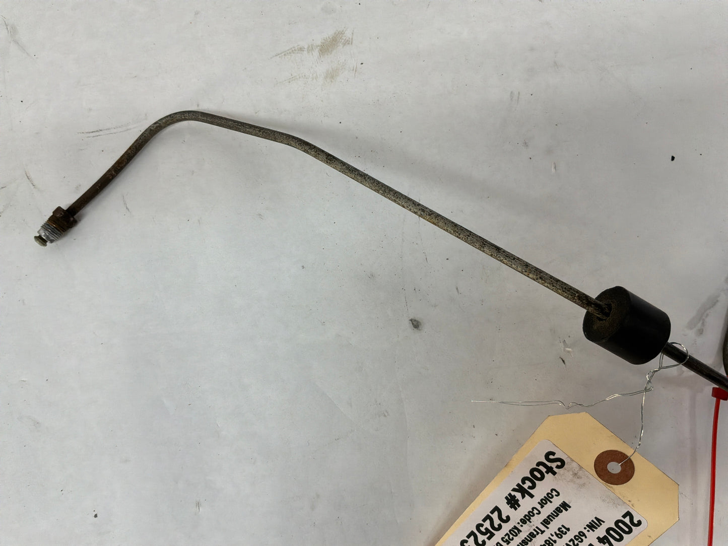 2004 Pontiac GTO RH Passenger Rear Suspension Control Arm Hard Brake Line Tube Hose OEM