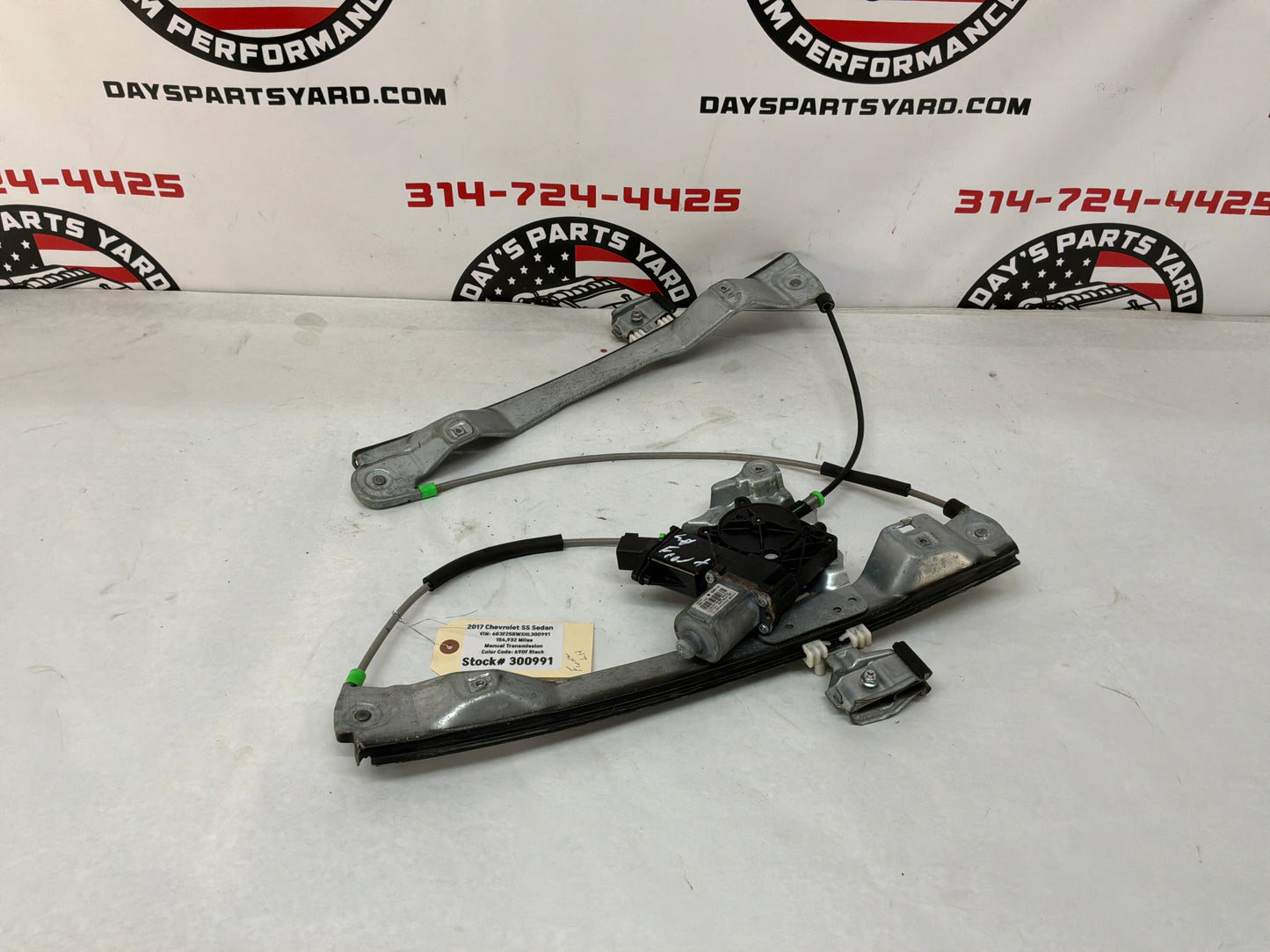 2017 Chevy SS Sedan LH Driver Front Window Regulator Motor OEM