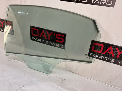 Lh rear door window glass - Day's Parts Yard
