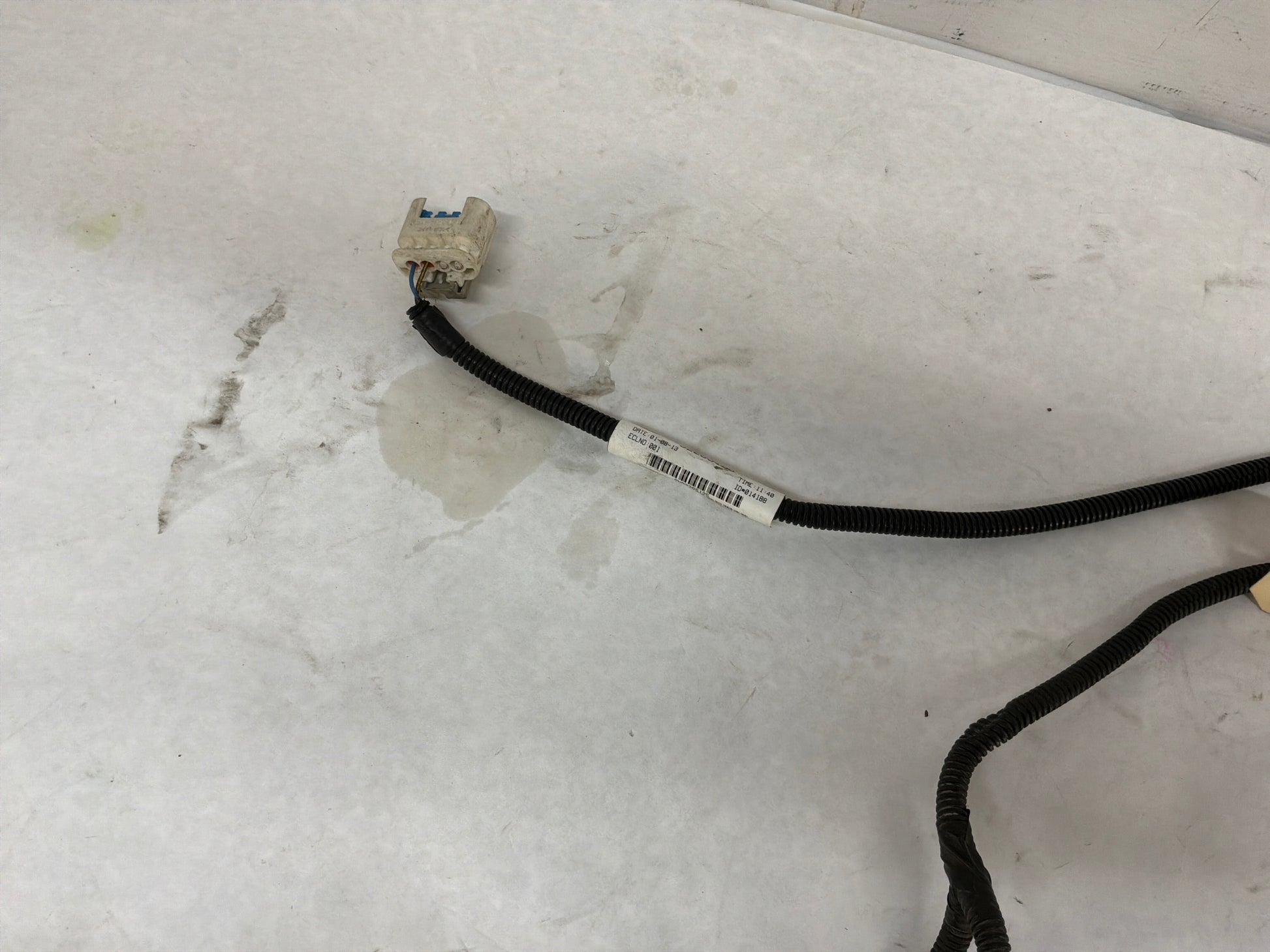 2014 Chevy SS Sedan Fuel Gas Tank Wire Wiring Harness OEM - Day's Parts Yard