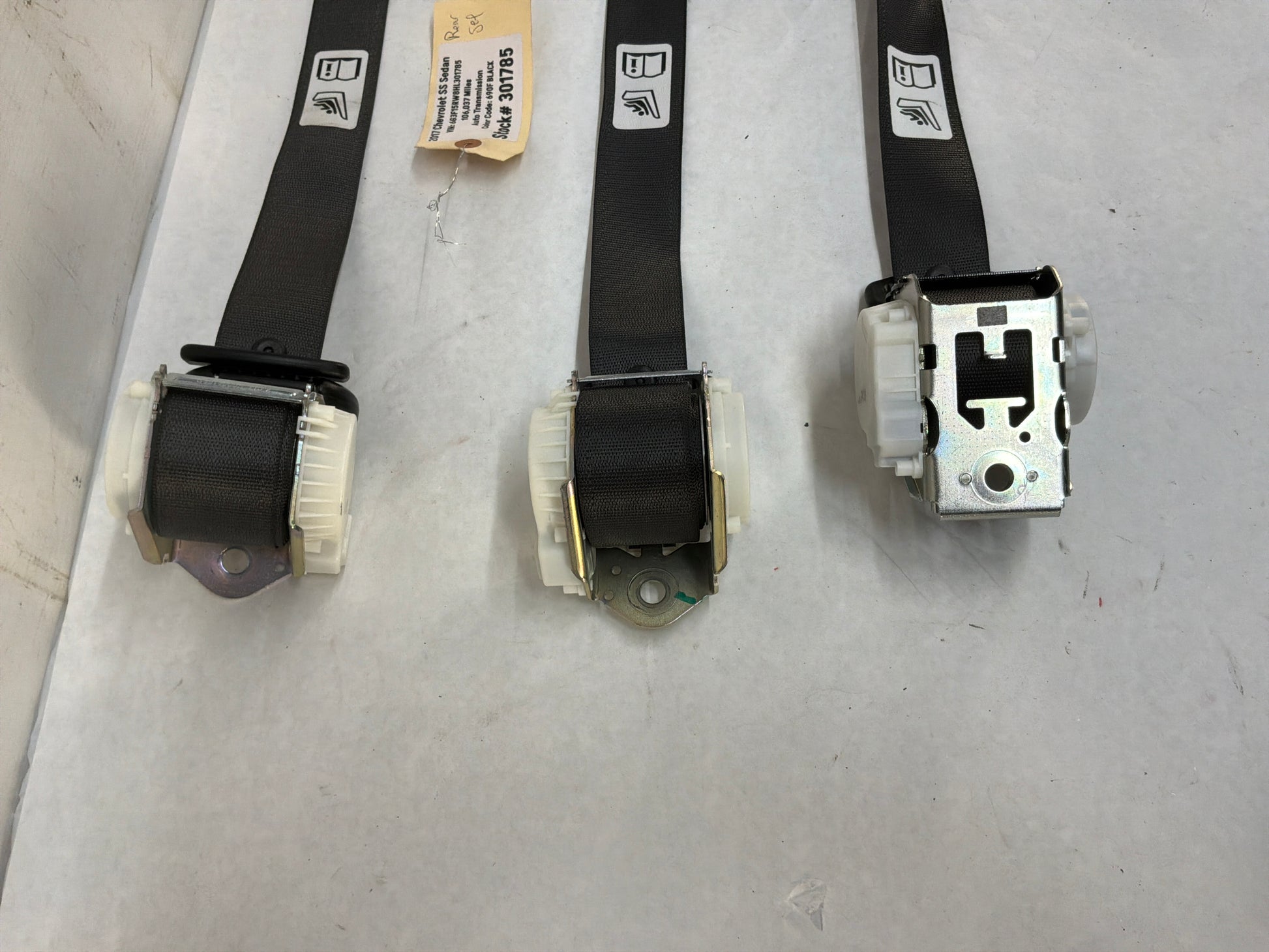 Rear seatbelts - Day's Parts Yard