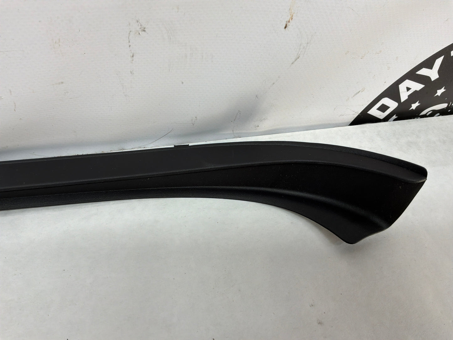 2014-2017 Chevy SS Sedan RH & LH Windshield Molding Trim NEW OEM