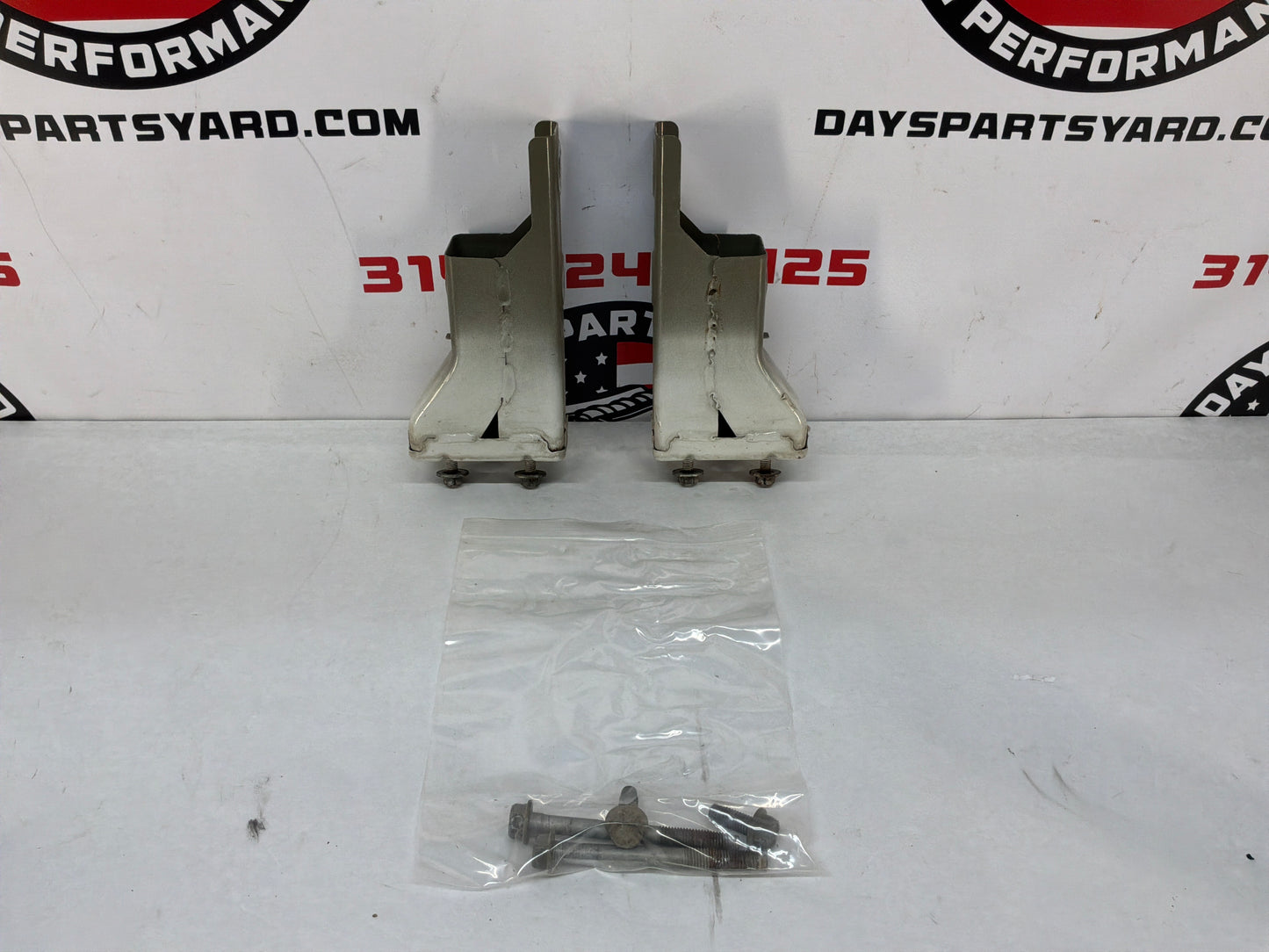 2014 Chevy Caprice PPV RH & LH Rear Impact Bar Mounting Brackets Sleeves OEM