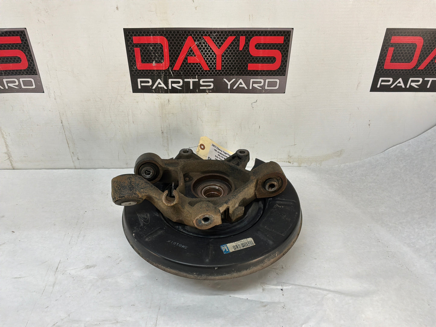 2017 Chevy Caprice PPV LH Driver Rear Suspension Spindle Hub Knuckle Wheel Bearing OEM - Day's Parts Yard